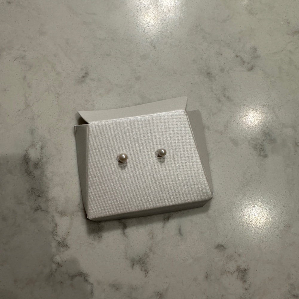 Classic White Pearl Earrings